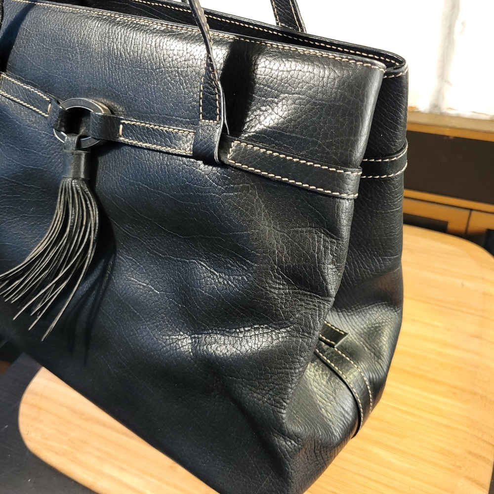 Oscar de la Renta Tassel Front Leather Bag - Picture 2 of 14